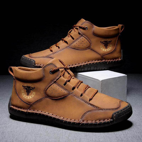 Zapatos de cuero cosidas hechas a mano para hombres Botas de tobillo informales sin deslizamiento de suela suave