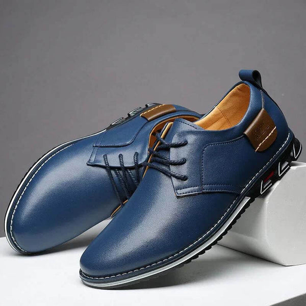 Zapatos casuales para hombres de color puro de color microfibra zapatos de conducción de ocio sin deslizamiento