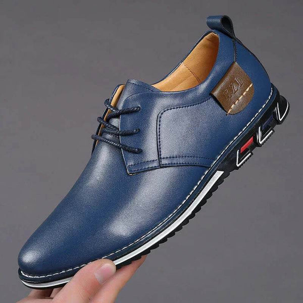 Zapatos casuales para hombres de color puro de color microfibra zapatos de conducción de ocio sin deslizamiento