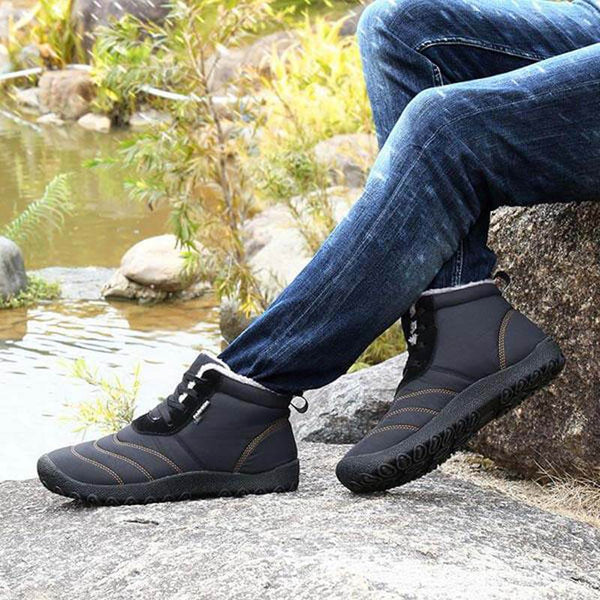 Kaegreel Tamaño de gran tamaño Hombre Raya impermeable Forro de peluche Botas de tobillo