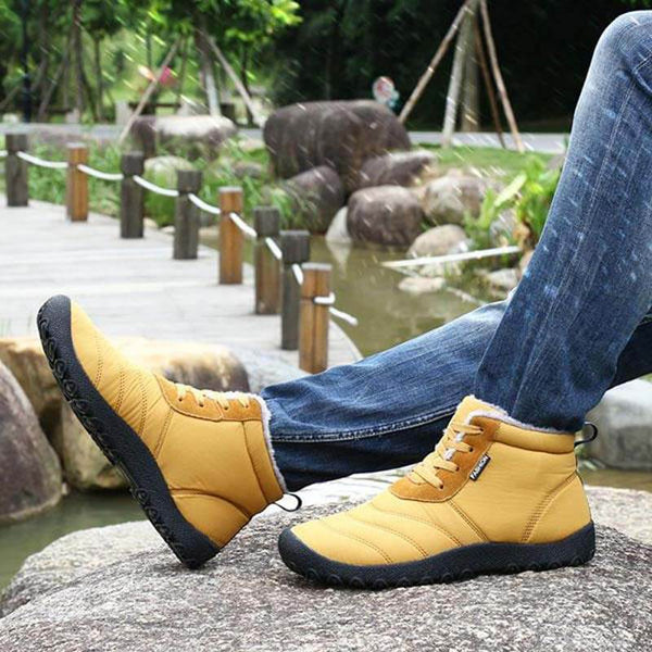 Kaegreel Tamaño de gran tamaño Hombre Raya impermeable Forro de peluche Botas de tobillo