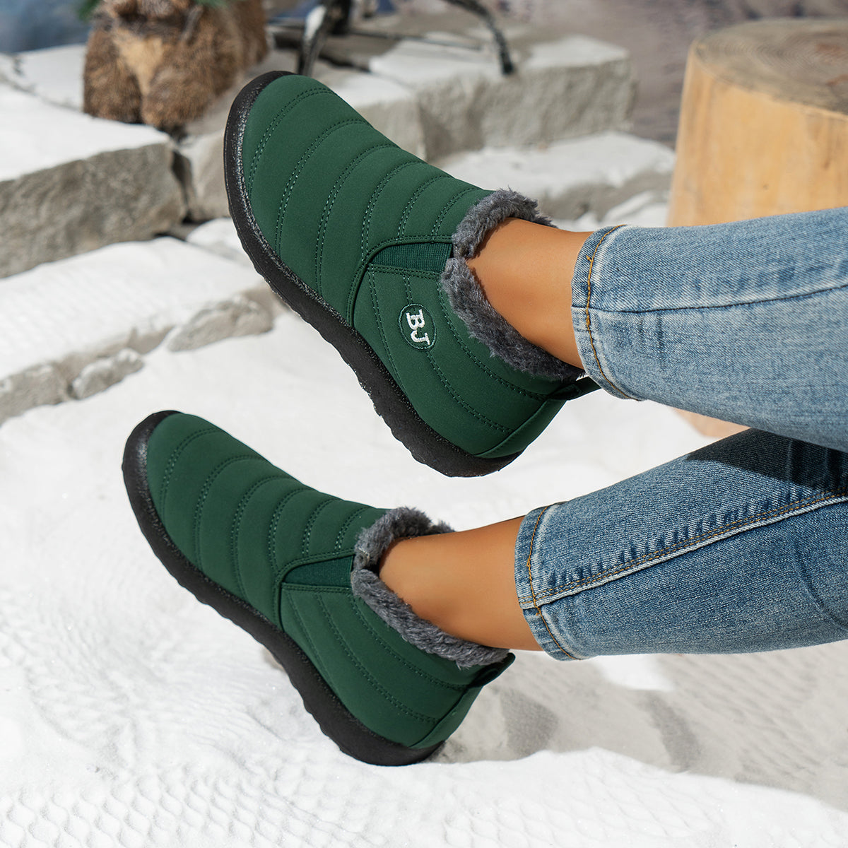 Warme Schneeschuhe für Damen, Outdoor-Winterschuhe mit Pelzfutter, rutschfest, leicht, Knöchelstiefel