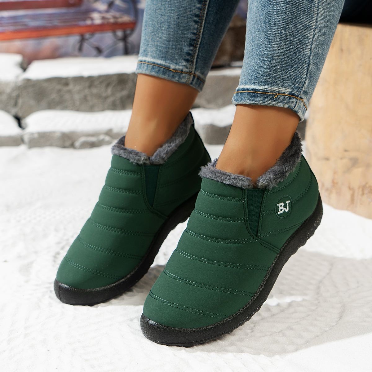 Warme Schneeschuhe für Damen, Outdoor-Winterschuhe mit Pelzfutter, rutschfest, leicht, Knöchelstiefel