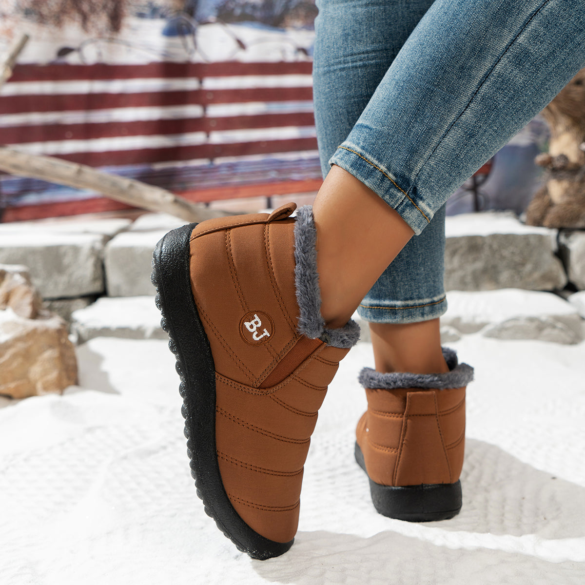 Warme Schneeschuhe für Damen, Outdoor-Winterschuhe mit Pelzfutter, rutschfest, leicht, Knöchelstiefel