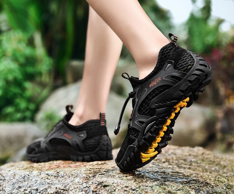 Mens Barefoot Shoes  Water Sneakers Non Slip Hiking Climbing Aqua Shoes Beach Barefoot Upstream Shoes Seaside Shoes