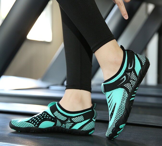 Scarpe da allenamento sportive di fitness non slittanti non traspirabili scarpe da trekking a piedi nudi (unisex)