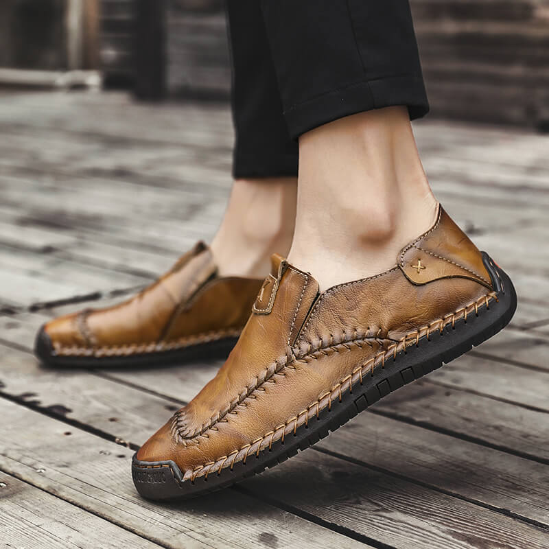Cuciture da uomo Kaegreel Cuciture antiscivolo di grandi dimensioni Soft Sole Sole Scarpe in pelle casual
