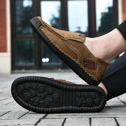 2024春季新款外贸亚马逊热销男士休闲鞋户外真皮手工大码豆豆鞋