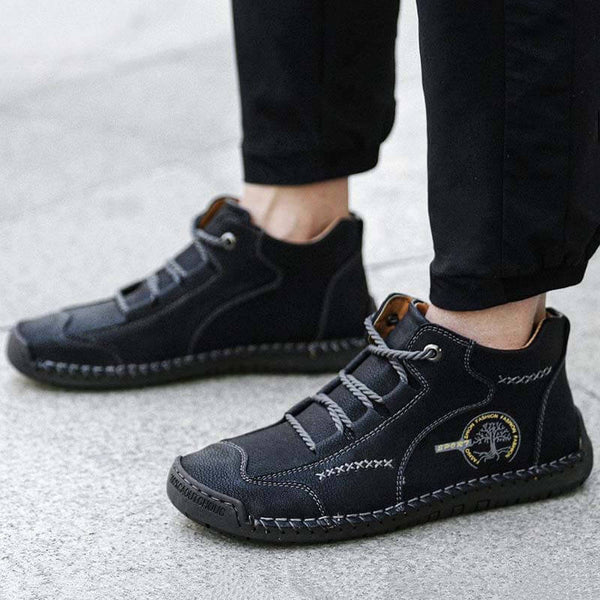 Kaegreel Men's Vintage Hand Stitching Comfort Soft Leather Boots