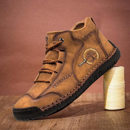 Kaegreel Men's Vintage Hand Stitching Comfort Soft Leather Boots