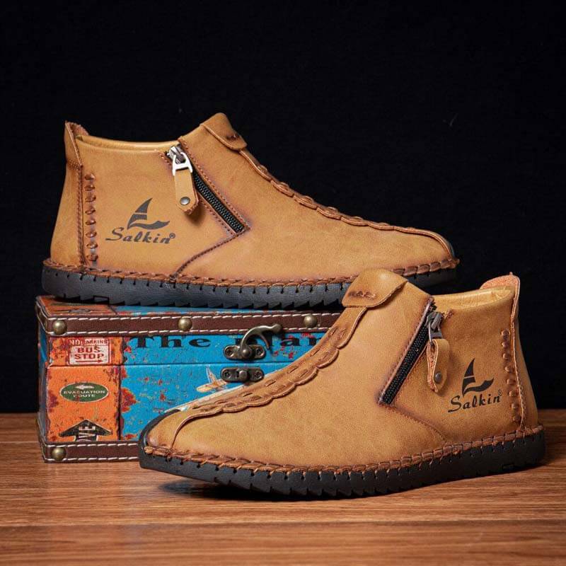 Slip comodi morbidi con cerniera di cucitura a mano maschile su stivali alla caviglia