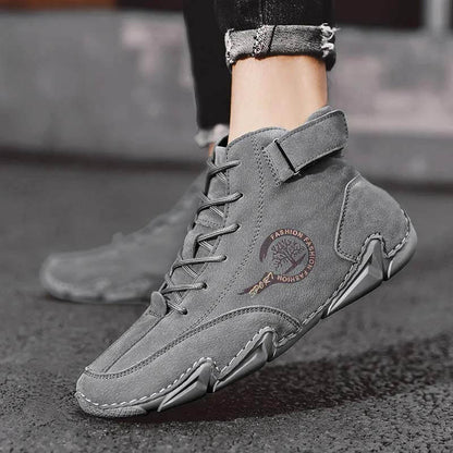 Stivali da uomo invernale in pelle scamosciata con stivali alla caviglia in pelliccia