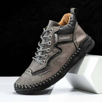 Scarpe da uomo a mezzogiorno