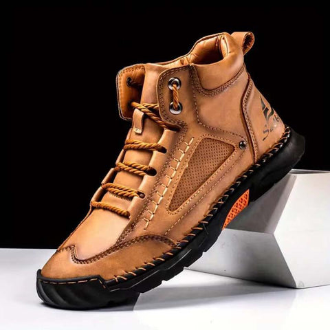 Zapatillas de moda de cuero casual para hombres Botas chukka chukka mocasines hechas a mano con botas de vestir para caminar zapatillas