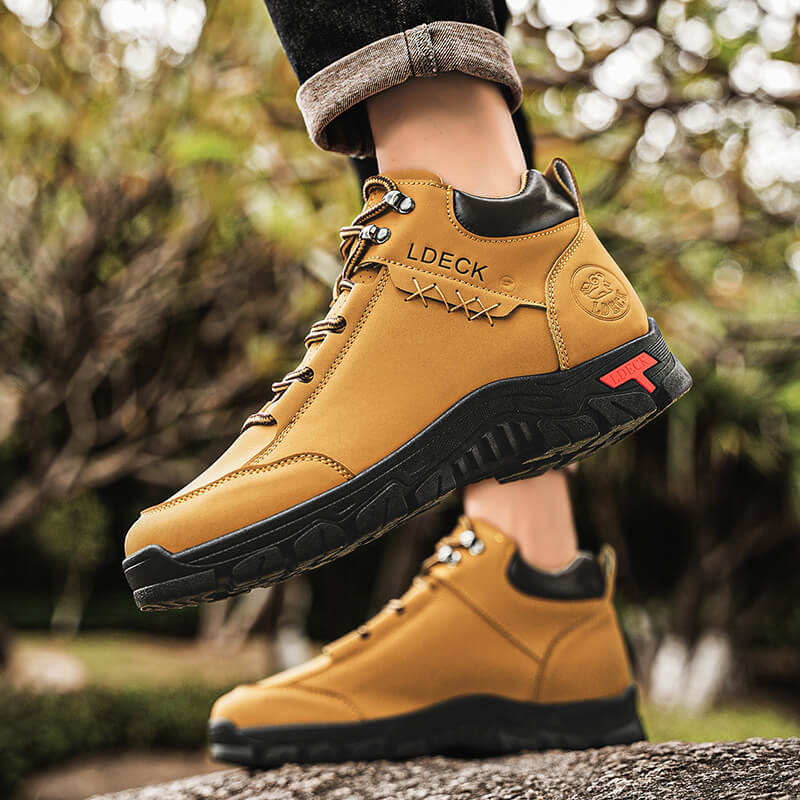 Classic Wheat Leather Mid-Top Adventure Boots - Lightweight Hiking Sneakers with Comfort Cushioned Sole