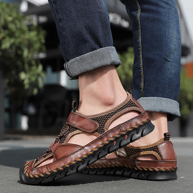 Kaegreel Herren Geschlossener Zehhand Hexe Nähte Outdoor Rutsch-Kleid Ledersandalen