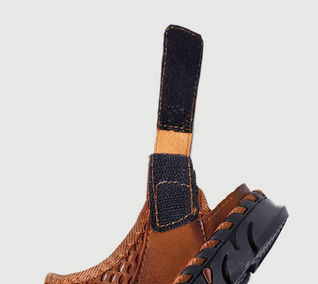 Kaegreel Men's Rubber Toe Cap Leather Handmade Breathable Water Sandals