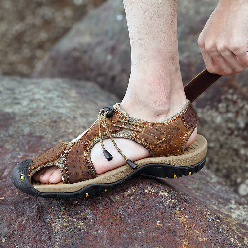 Men Leather Sandals Hiking Hiking Shoes Outdoor Trekking Sandals Breathable Sports Shoes Hook Loop Shoes