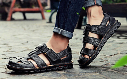 Hochwertige Sandalen aus Rindsleder für den Sommer im Freien, handgefertigte Herrensandalen, modische und bequeme Herren-Strandschuhe aus Leder