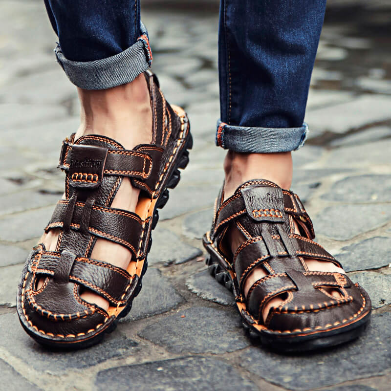 Hochwertige Sandalen aus Rindsleder für den Sommer im Freien, handgefertigte Herrensandalen, modische und bequeme Herren-Strandschuhe aus Leder