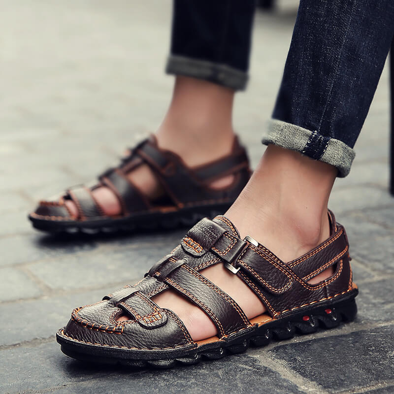 Hochwertige Sandalen aus Rindsleder für den Sommer im Freien, handgefertigte Herrensandalen, modische und bequeme Herren-Strandschuhe aus Leder