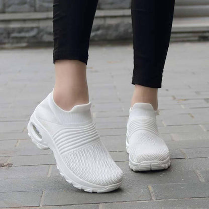Women Flying Woven Knit Sports Slip-on Casual Shoes