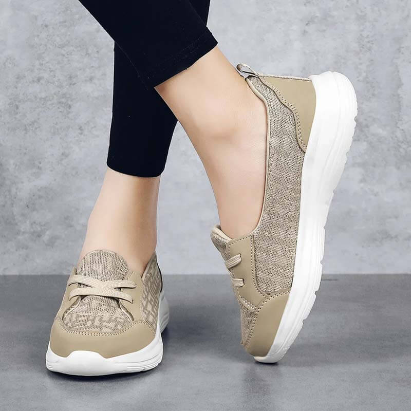 套脚懒人鞋一脚蹬跨境四季休闲女鞋 2023 新款妈妈鞋低帮平底健步鞋