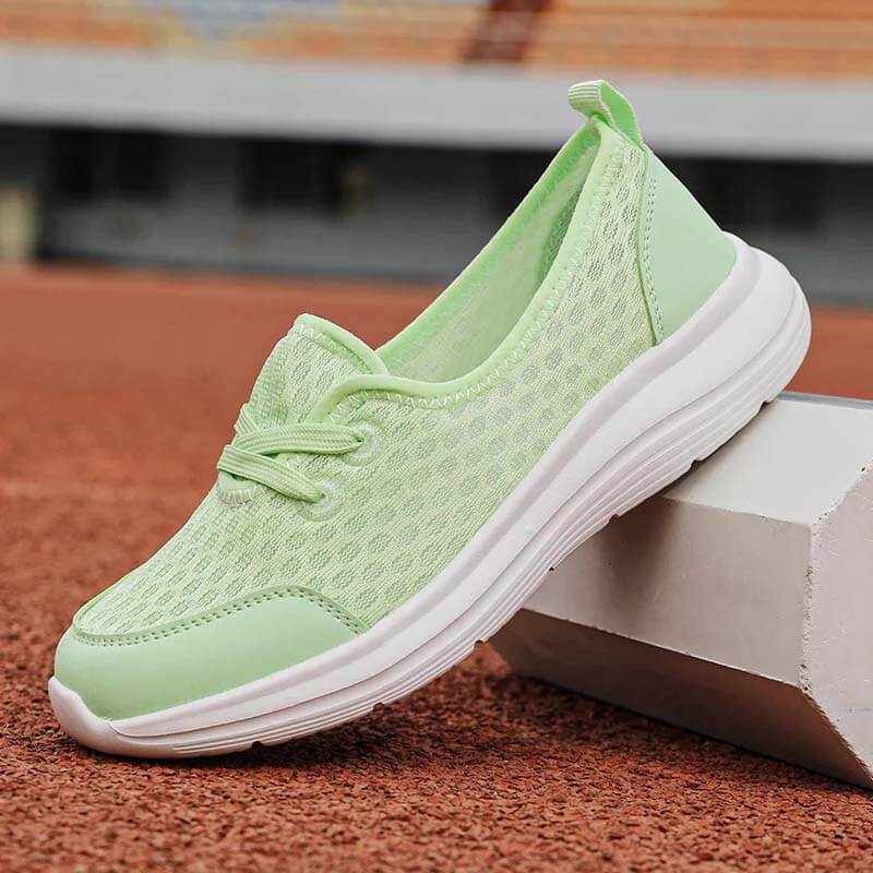 Women Slip-On Casual Shoes Low-top Flat-soled Flying Knit Walking Shoes