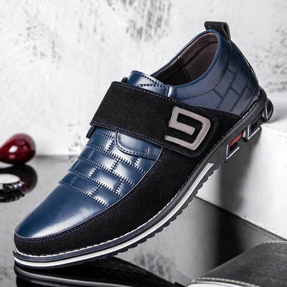 Herrenschuhe aus echtem Leder mit Metalldekor und Rutschfestem Klettverschluss