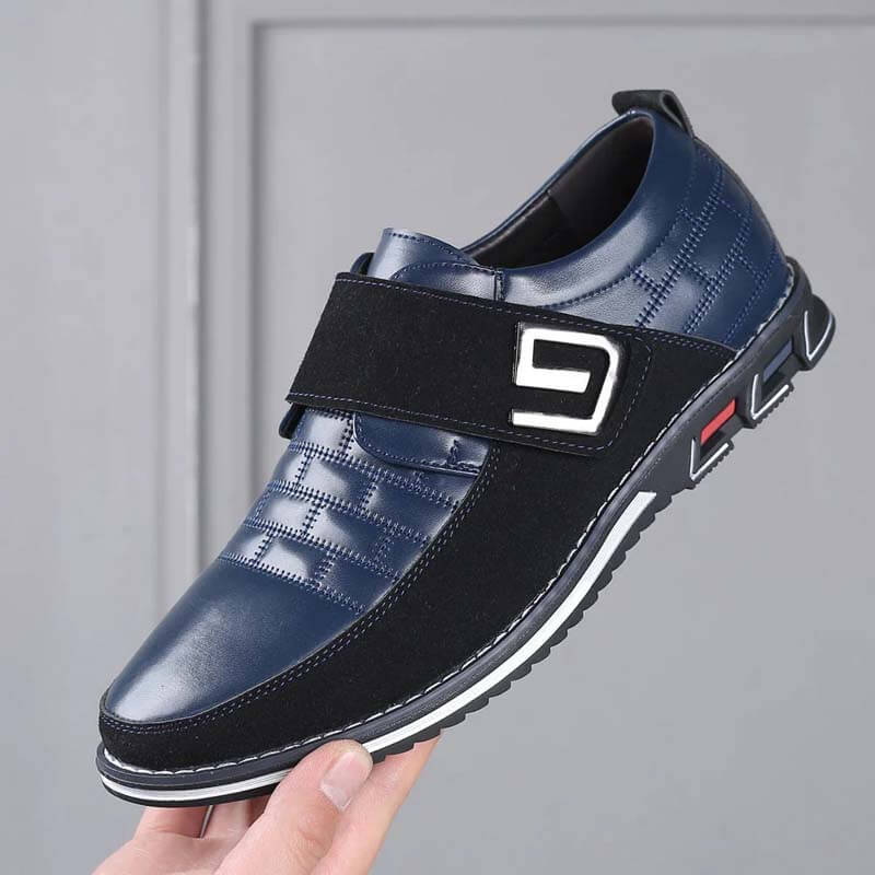 Herrenschuhe aus echtem Leder mit Metalldekor und Rutschfestem Klettverschluss