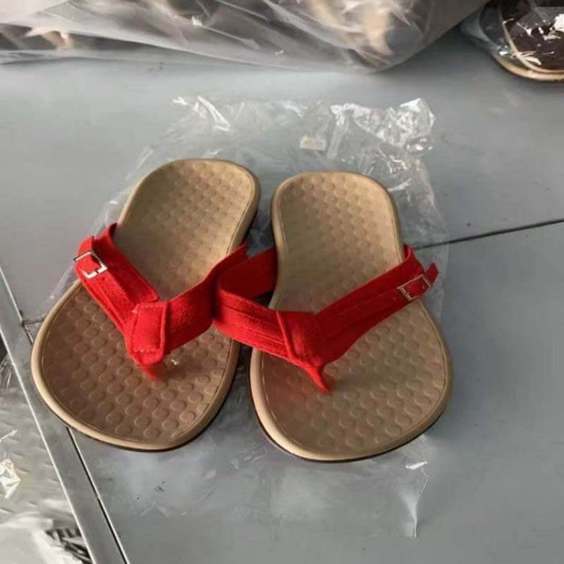 外贸大码凉拖女 2025 新款休闲平底 PU 金属居家人字拖 Deseo 亚马逊