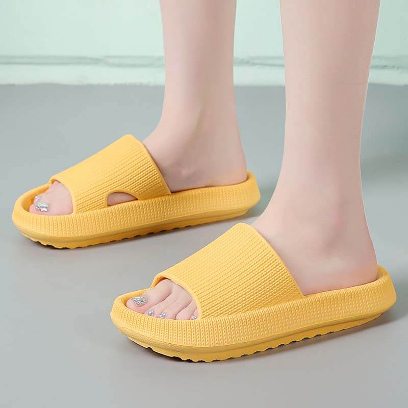 批发跨境家居拖鞋女厚底踩屎感情侣静音大码 Eva 凉拖鞋男外贸防滑