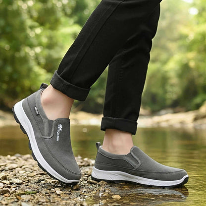 Men's Non-slip Slip-on Walking Shoes Casual Sneakers Travel shoes