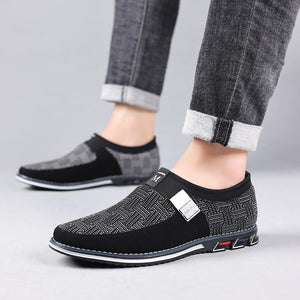 Men's Suede Splicing Metal Buckle Slip On Soft Sole Business Casual Shoes